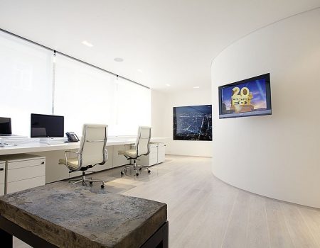 Architecten spanplafonds tension essentials standaard spanplafond wit in een moderne kantoor ruimte spanplafond prijs